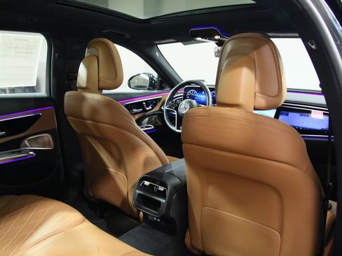 Used 2024 Mercedes-Benz E 450 4MATIC All-Terrain Wagon image 26