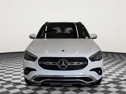New 2025 Mercedes-Benz GLA 250 4MATIC image 3