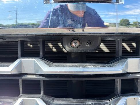 Used 2023 Chevrolet Silverado 1500 LTZ w/ LTZ Premium Package AWD/4WD image 46