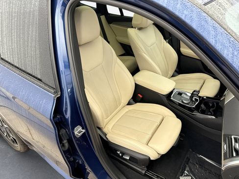 Used 2023 BMW X3 M40i image 16