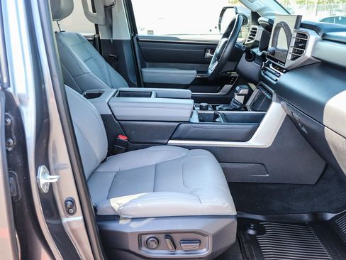 Used 2024 Toyota Tundra Limited AWD/4WD image 20