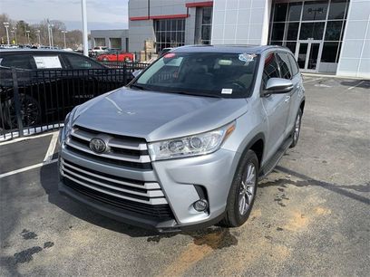Used 2019 Toyota Highlander XLE