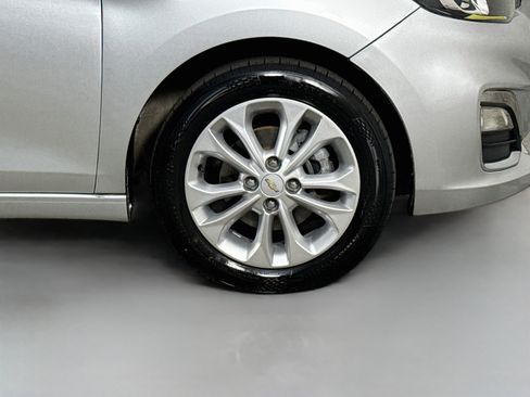 Used 2021 Chevrolet Spark LT FWD image 32