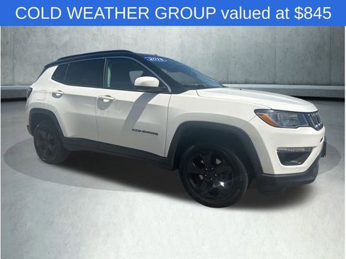Used 2018 Jeep Compass Latitude w/ Popular Equipment Group AWD/4WD image 9