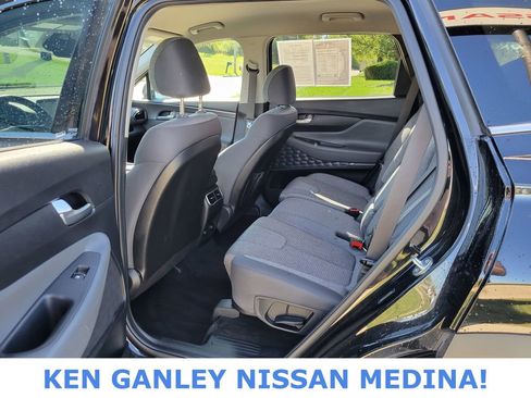 Used 2023 Hyundai Santa Fe SEL image 40