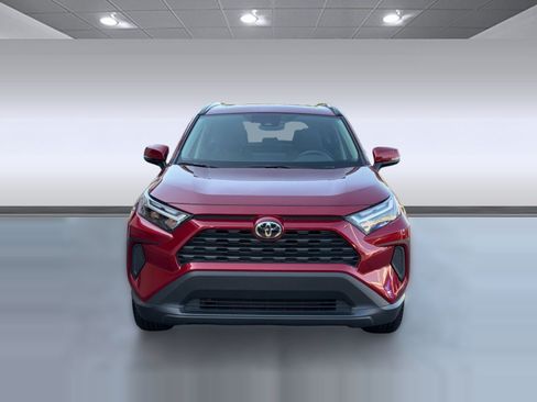 Used 2025 Toyota RAV4 XLE w/ Convenience Package AWD/4WD image 6