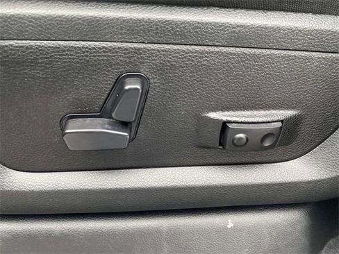 Used 2024 RAM 2500 Big Horn image 22