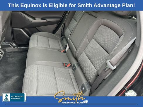 Used 2025 Chevrolet Equinox LT FWD image 17