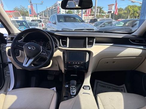 Used 2019 INFINITI QX50 Essential w/ Premium Heat Package image 20