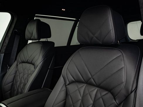 New 2026 BMW X7 xDrive40i w/ M Sport Package image 26