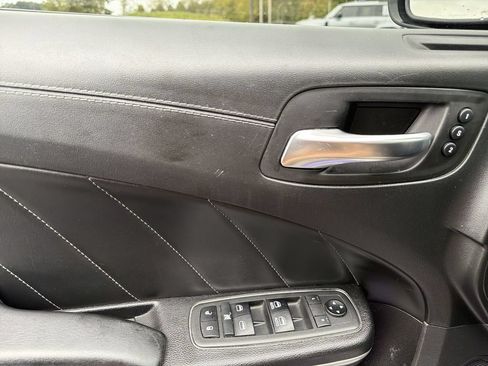 Used 2019 Dodge Charger SXT w/ Plus Group AWD/4WD image 24
