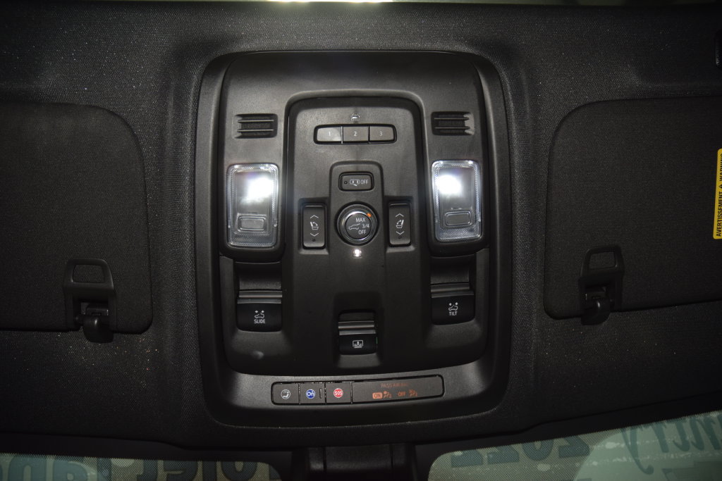 Used 2022 Chevrolet Tahoe LT w/ Luxury Package AWD/4WD image 51