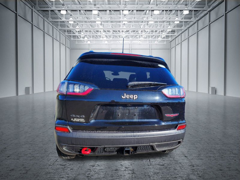 Used 2022 Jeep Cherokee Trailhawk w/ Comfort/Convenience Group AWD/4WD image 5