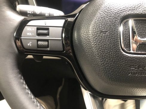 New 2026 Honda Pilot Touring image 24