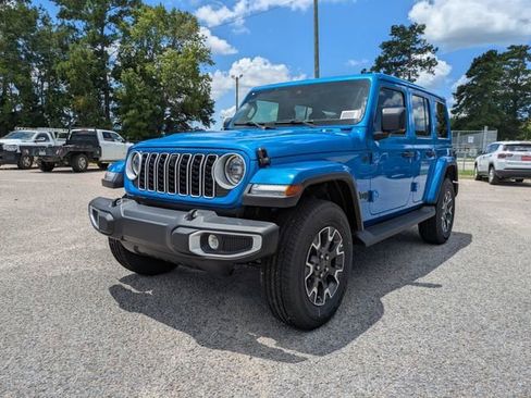 New 2025 Jeep Wrangler Sahara image 41