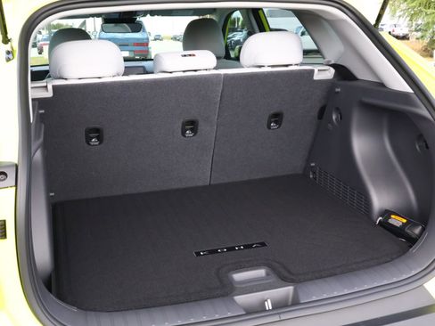 Used 2026 Hyundai Kona SE image 21