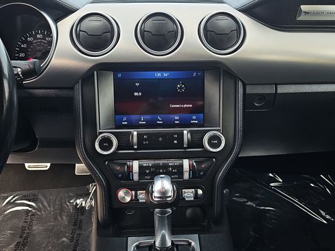 Used 2023 Ford Mustang Premium image 19