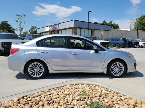 Used 2012 Subaru Impreza 2.0i Limited AWD/4WD image 6