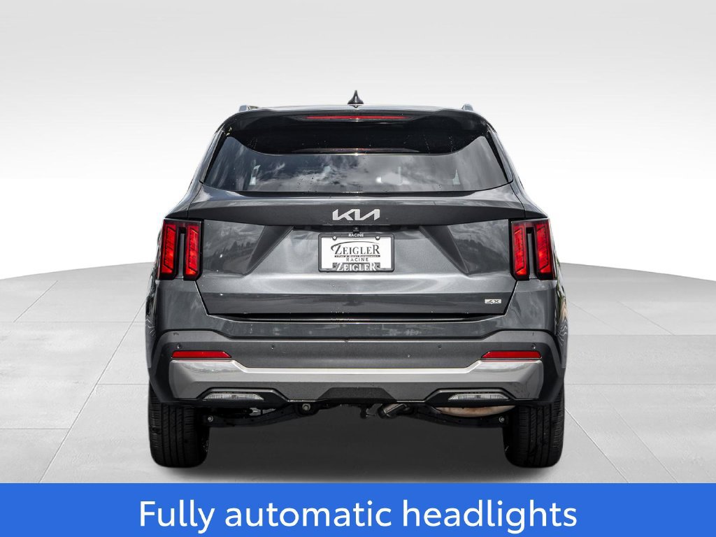 Used 2024 Kia Sorento S AWD/4WD image 6