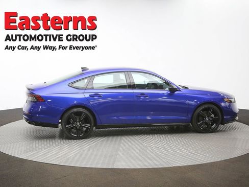 Used 2025 Honda Accord Sport image 45