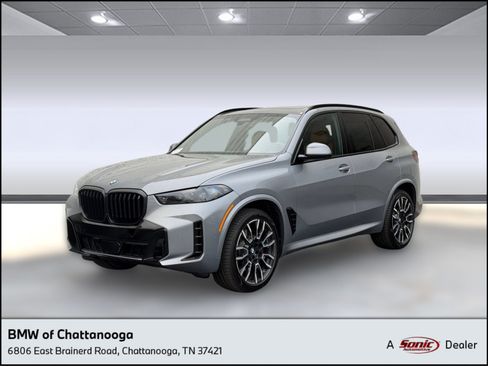 Used 2026 BMW X5 xDrive40i w/ M Sport Package AWD/4WD image 1