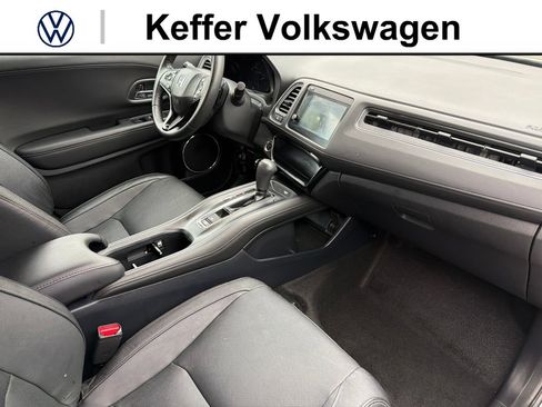 Used 2019 Honda HR-V EX-L image 5