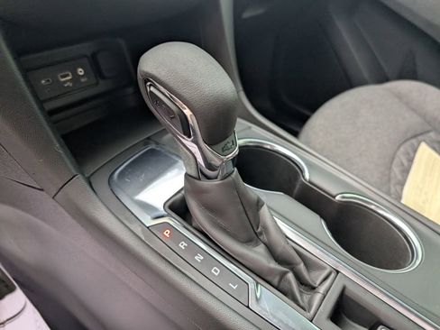 Used 2022 Chevrolet Equinox LT image 22