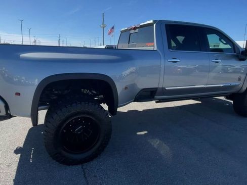 New 2026 Chevrolet Silverado 3500 High Country w/ High Country Premium Package AWD/4WD image 2