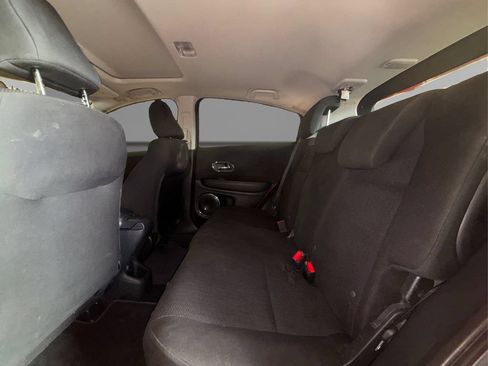 Used 2016 Honda HR-V EX image 10