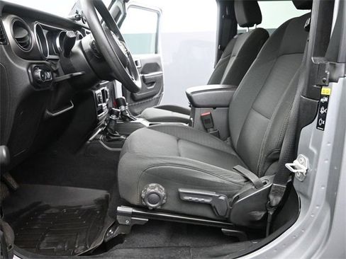 Used 2020 Jeep Wrangler Sport image 10