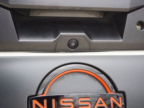 Used 2025 Nissan Frontier PRO-4X AWD/4WD image 28