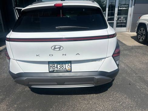 Used 2026 Hyundai Kona SEL Premium AWD/4WD image 19