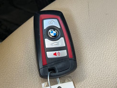 Used 2017 BMW 330e RWD image 25