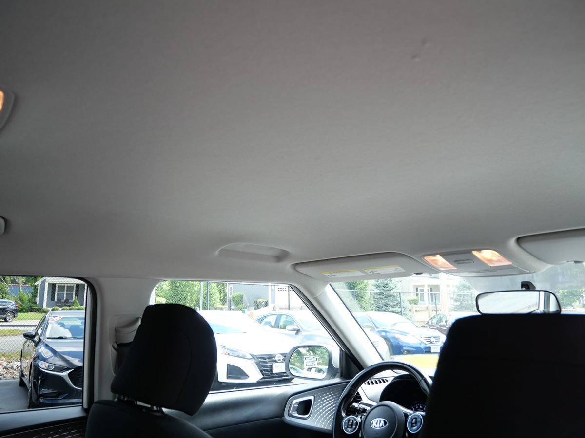 Used 2020 Kia Soul X-Line FWD image 32