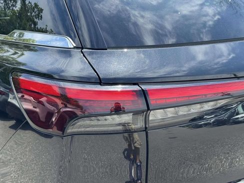 Used 2023 INFINITI QX60 Sensory w/ Cargo Package AWD/4WD image 12