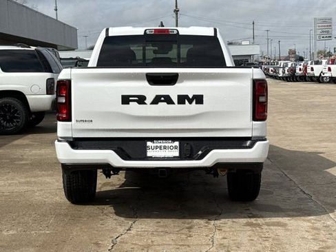 New 2026 RAM 1500 Express image 4