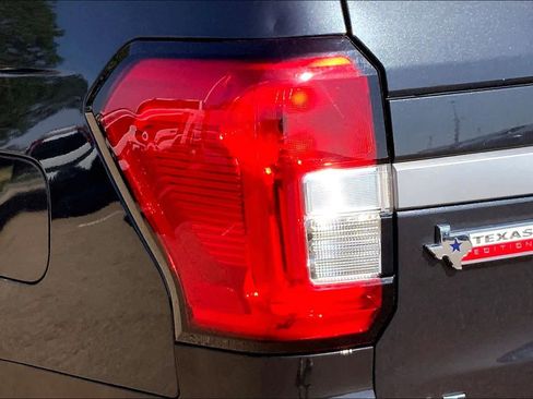 Certified 2024 Ford Expedition Max XLT AWD/4WD image 29