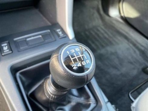 Used 2018 Subaru Forester 2.5i Premium image 12