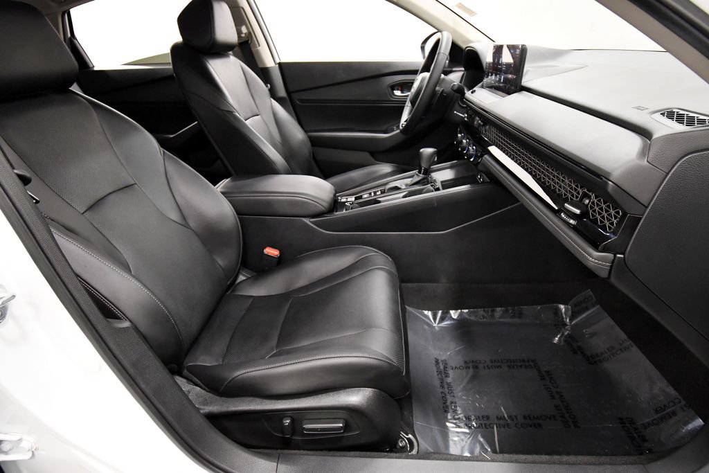 Certified 2024 Honda Accord EX-L image 19