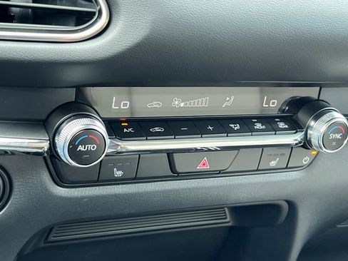 New 2025 MAZDA CX-30 AWD 2.5 S w/ Preferred Package image 23