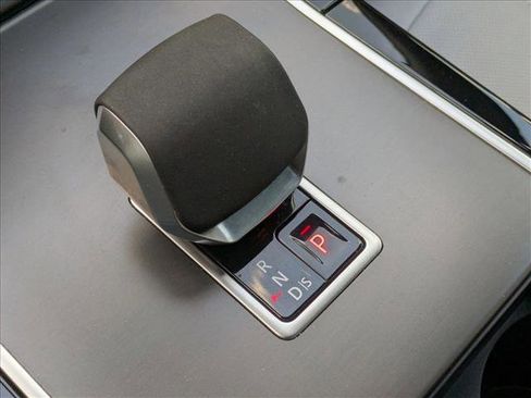 Certified 2026 Land Rover Range Rover Evoque S image 12