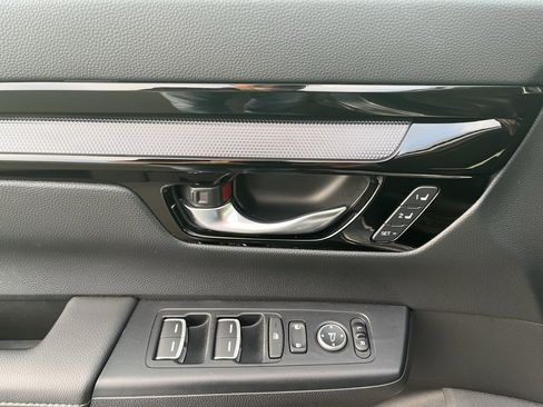 Used 2024 Honda CR-V EX-L image 10