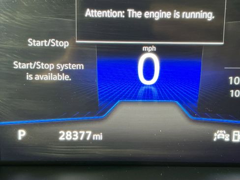 Used 2023 Volkswagen Tiguan SE AWD/4WD image 12