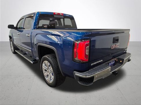 Used 2018 GMC Sierra 1500 SLT AWD/4WD image 12