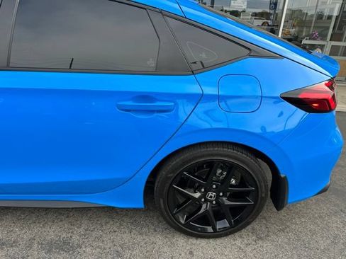 Used 2025 Honda Civic Sport image 6