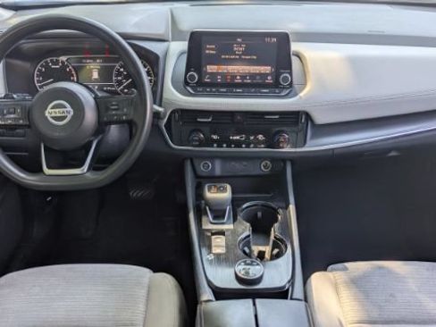 Used 2021 Nissan Rogue SV AWD/4WD image 22