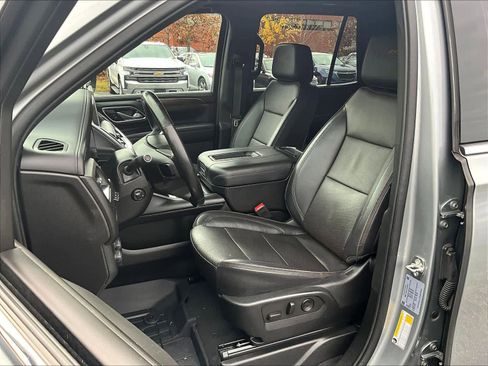 Used 2023 Chevrolet Tahoe High Country w/ Premium Package 2 image 10