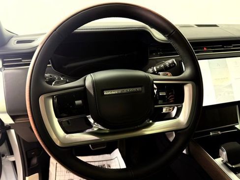 New 2025 Land Rover Range Rover Autobiography image 14