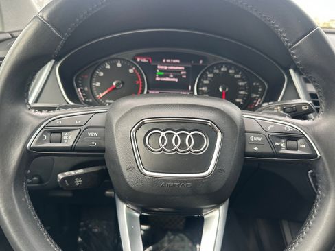 Used 2020 Audi Q5 2.0T Premium w/ Convenience Package image 22