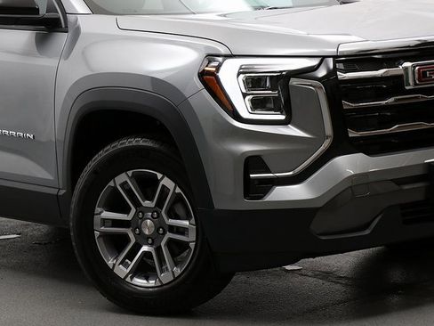 New 2026 GMC Terrain Elevation w/ Technology Package II image 3